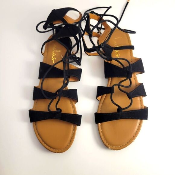 Lulu's black strappy sandals - Picture 1 of 5